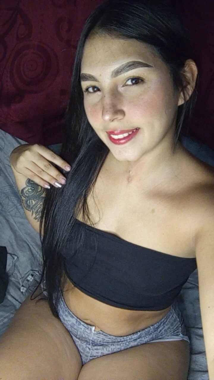 XXX Porn Photo of Nude CamilaVoid 9