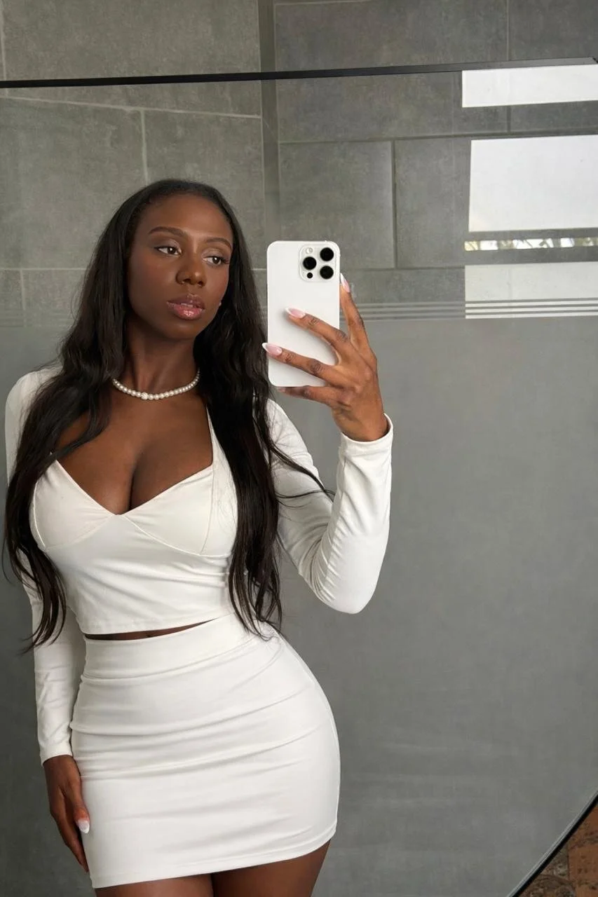 XXX Porn Photo of Nude Zoe_Ravenn 5
