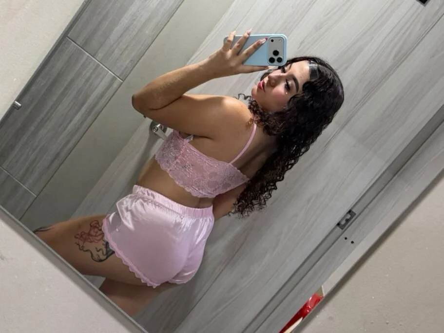 XXX Porn Photo of Nude little_valentinaa 34
