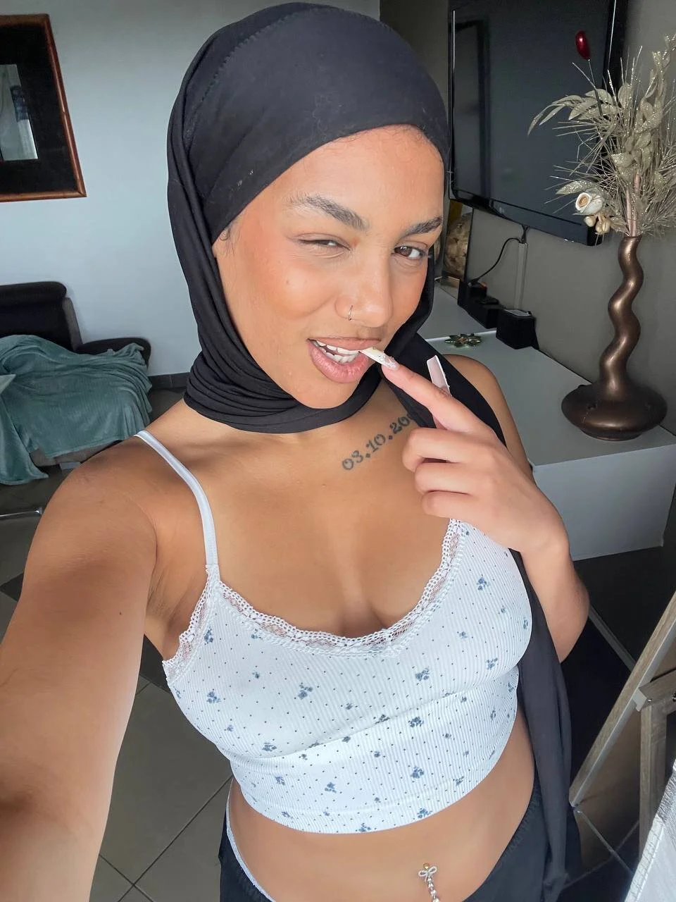 XXX Porn Photo of Nude nadiabnssd 4