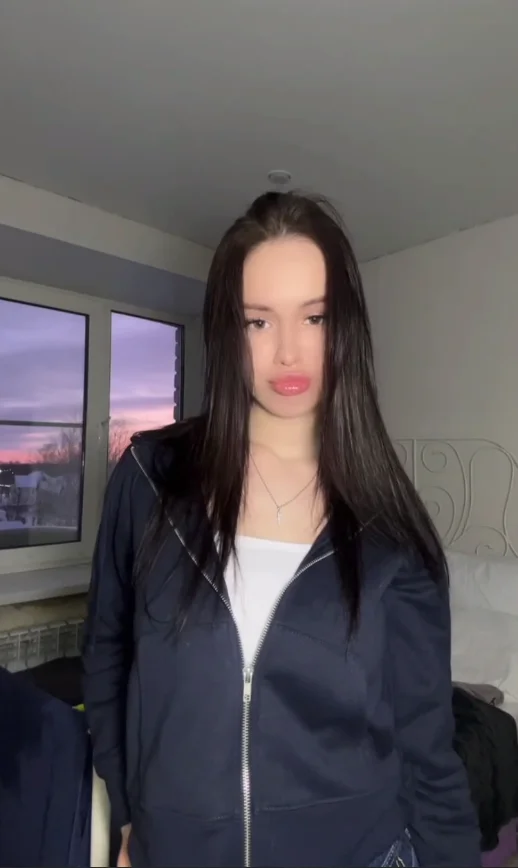XXX Porn Photo of Nude Salamandravantelo 2