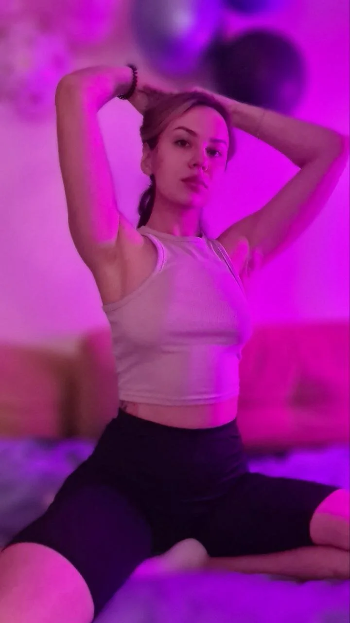 XXX Porn Photo of Nude Picky_Vicky 1