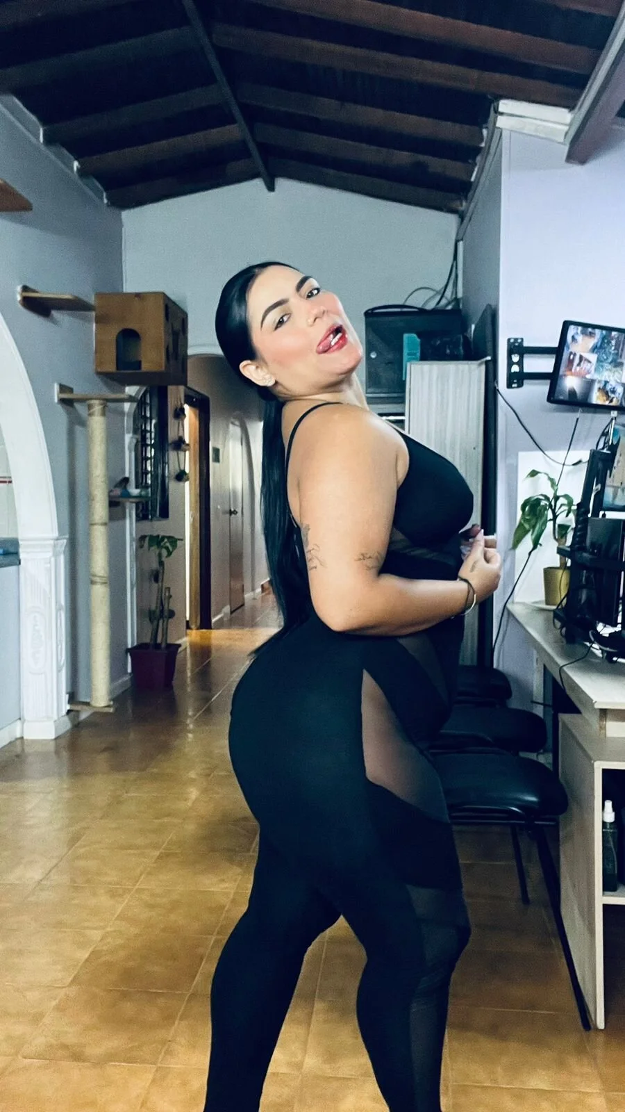 XXX Porn Photo of Nude kiana_cream 785