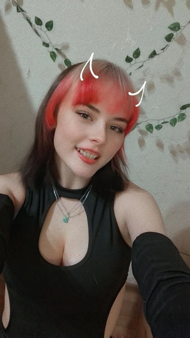 XXX Porn Photo of Nude Little_fox404 1