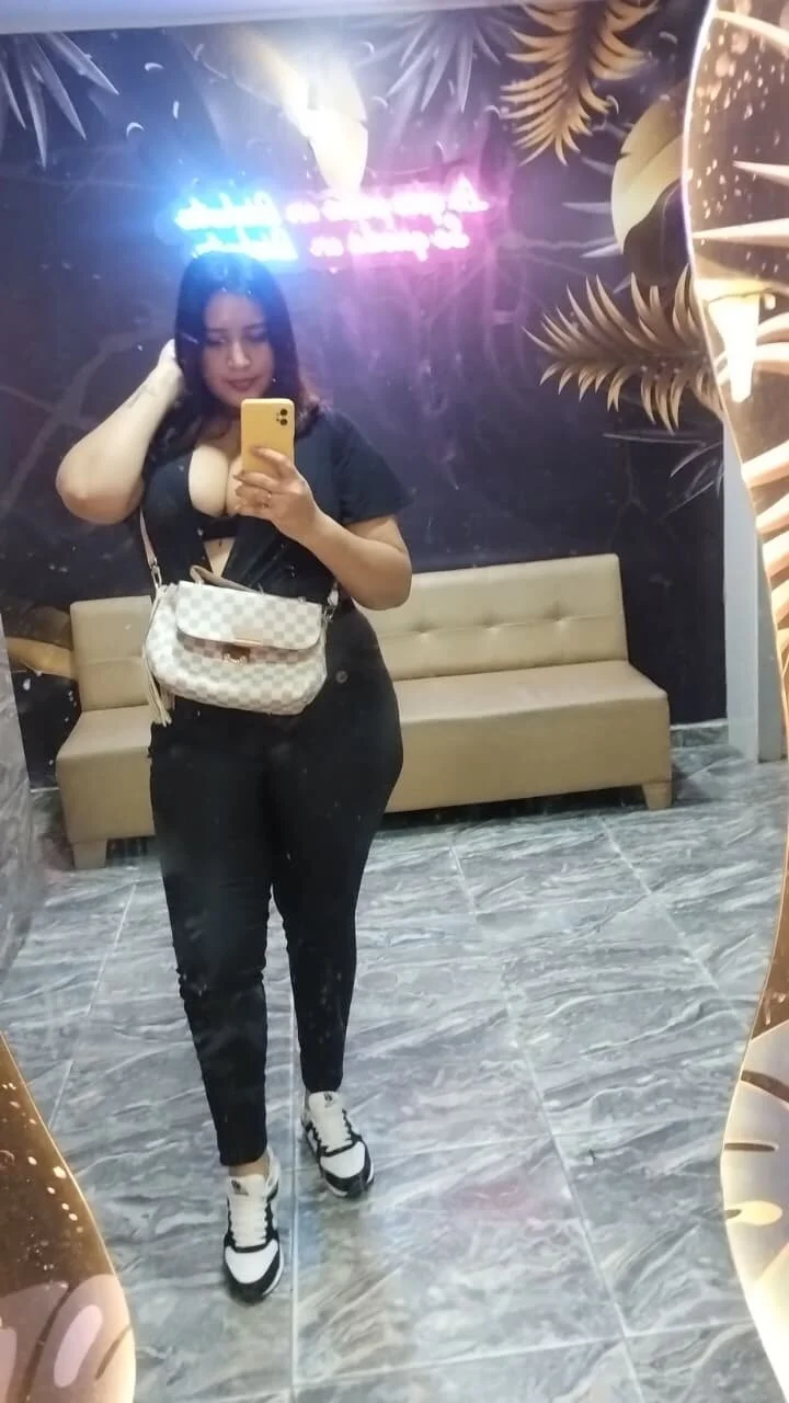 XXX Porn Photo of Nude Alice_RouseSg 3