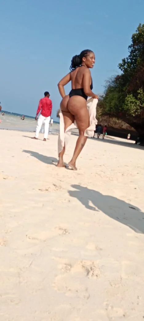 XXX Porn Photo of Nude QueenSalifa 3