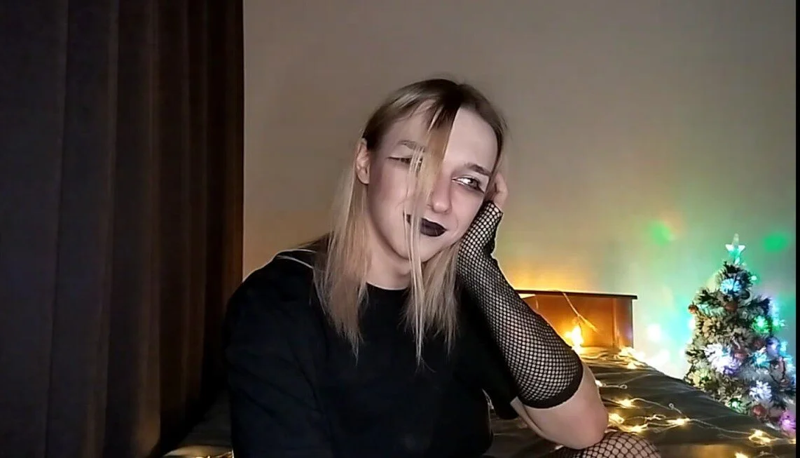 XXX Porn Photo of Nude icebenz 1