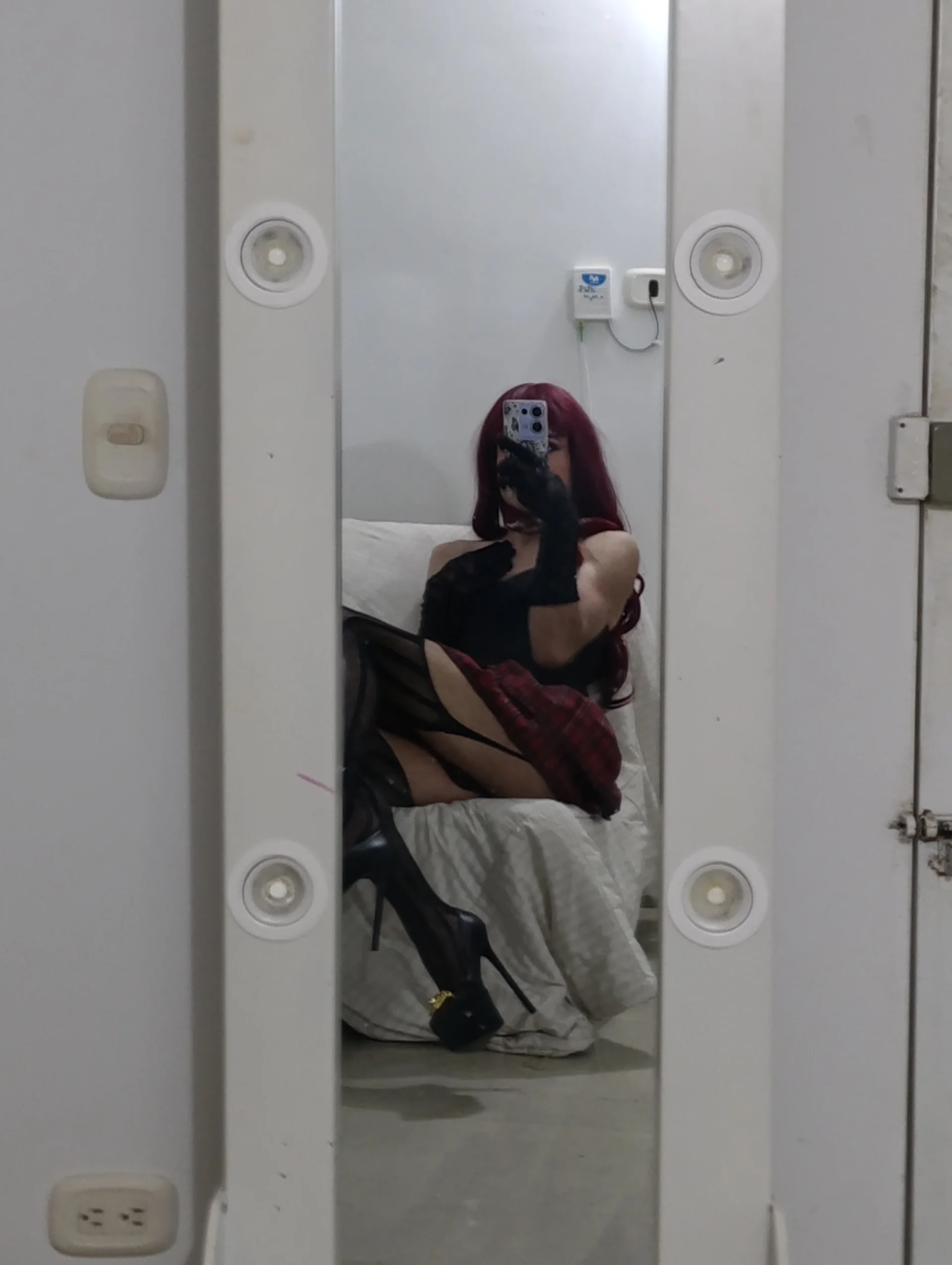 XXX Porn Photo of Nude bella_london_ 1