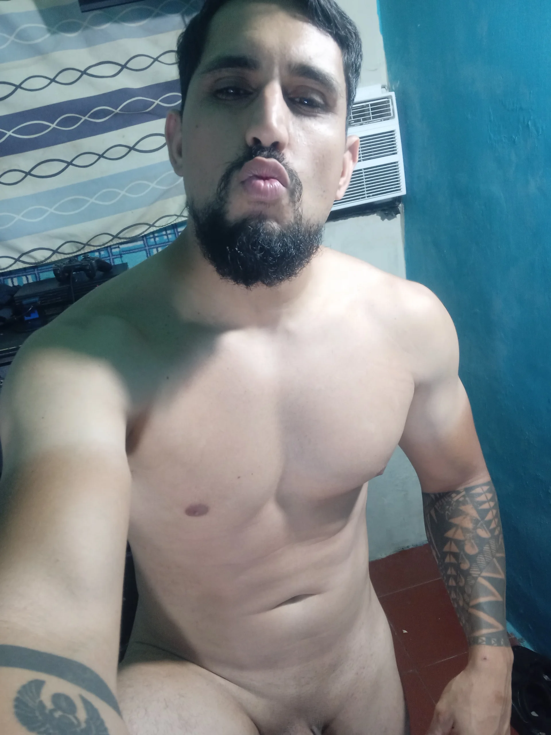 XXX Porn Photo of Nude sebasx412 2
