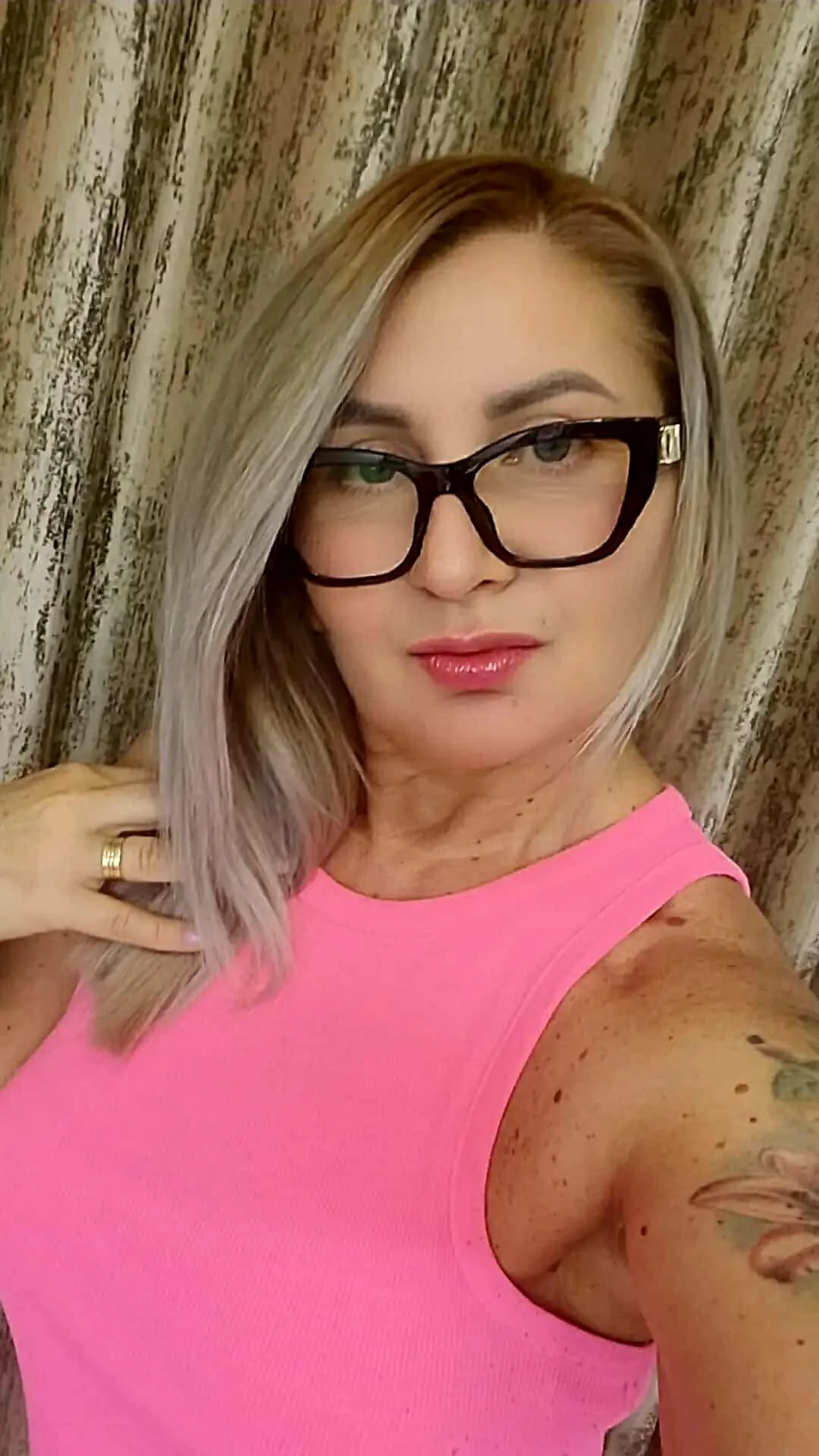 XXX Porn Photo of Nude PussyEvely 1