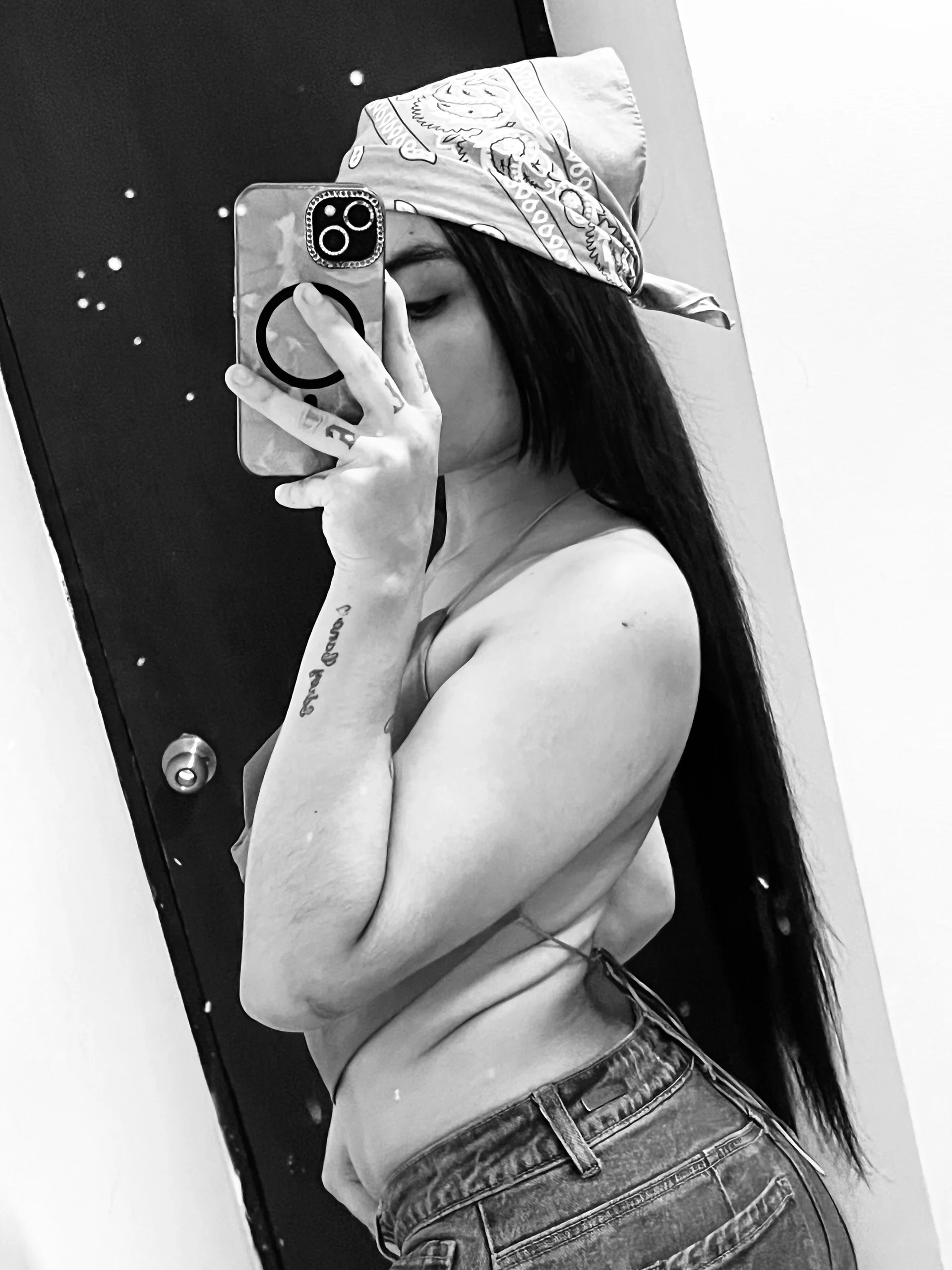 XXX Porn Photo of Nude eimmy__skinny 54