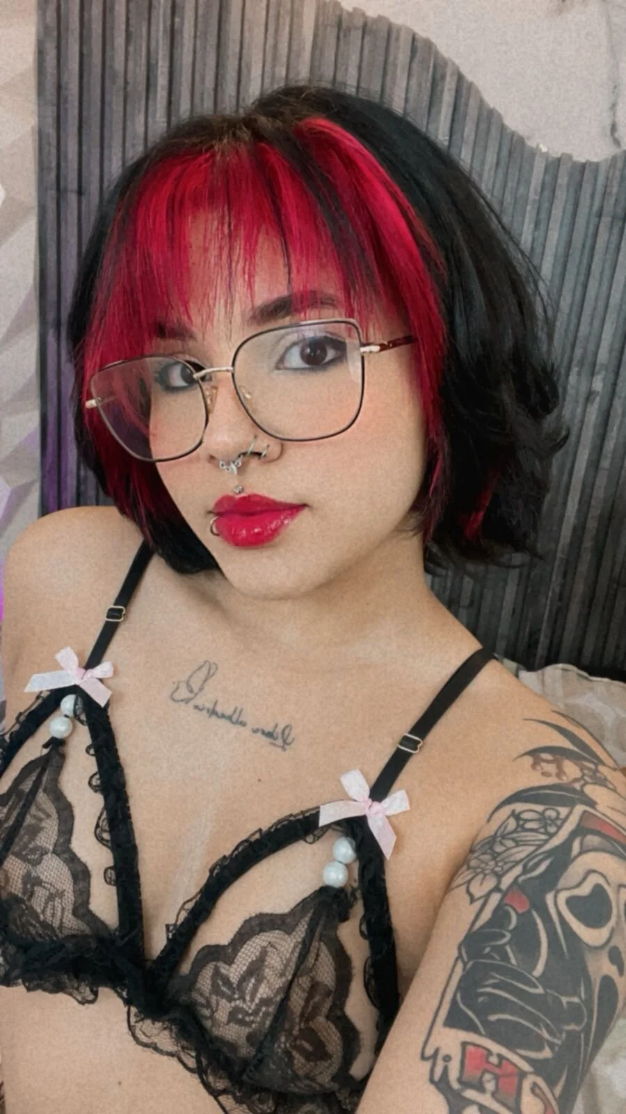 XXX Porn Photo of Nude beth_cast_x 1