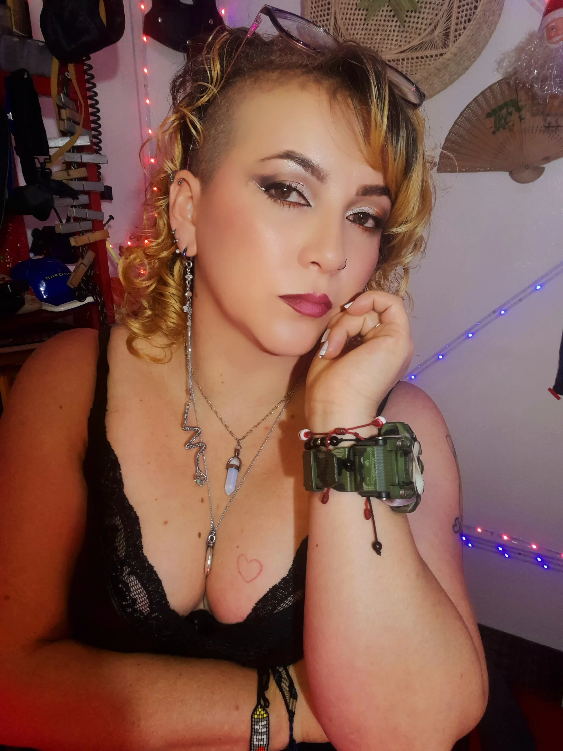 XXX Porn Photo of Nude monita_brown_ 286