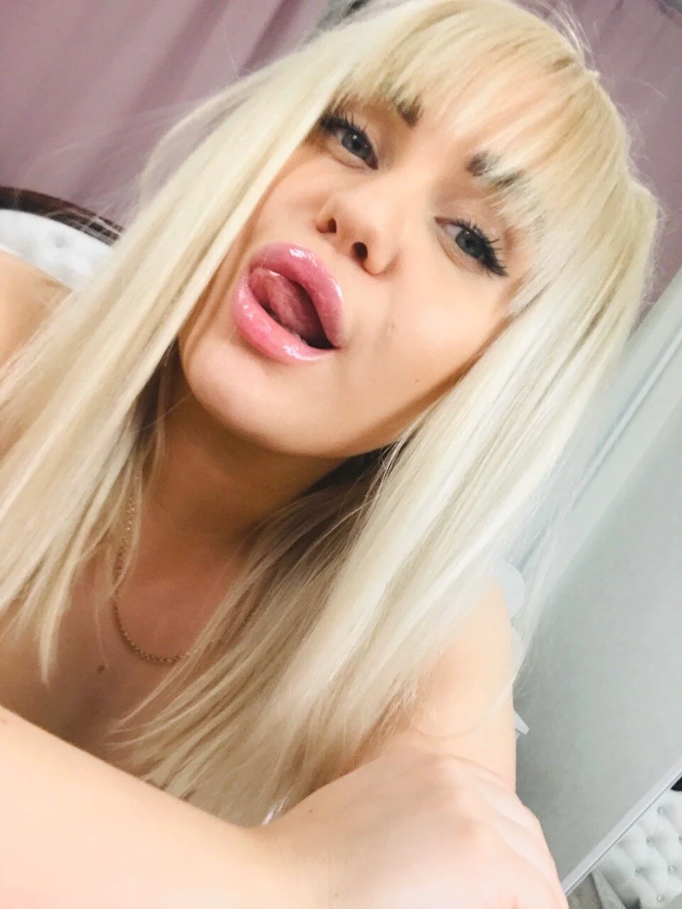 XXX Porn Photo of Nude AlexaVibesHo 19