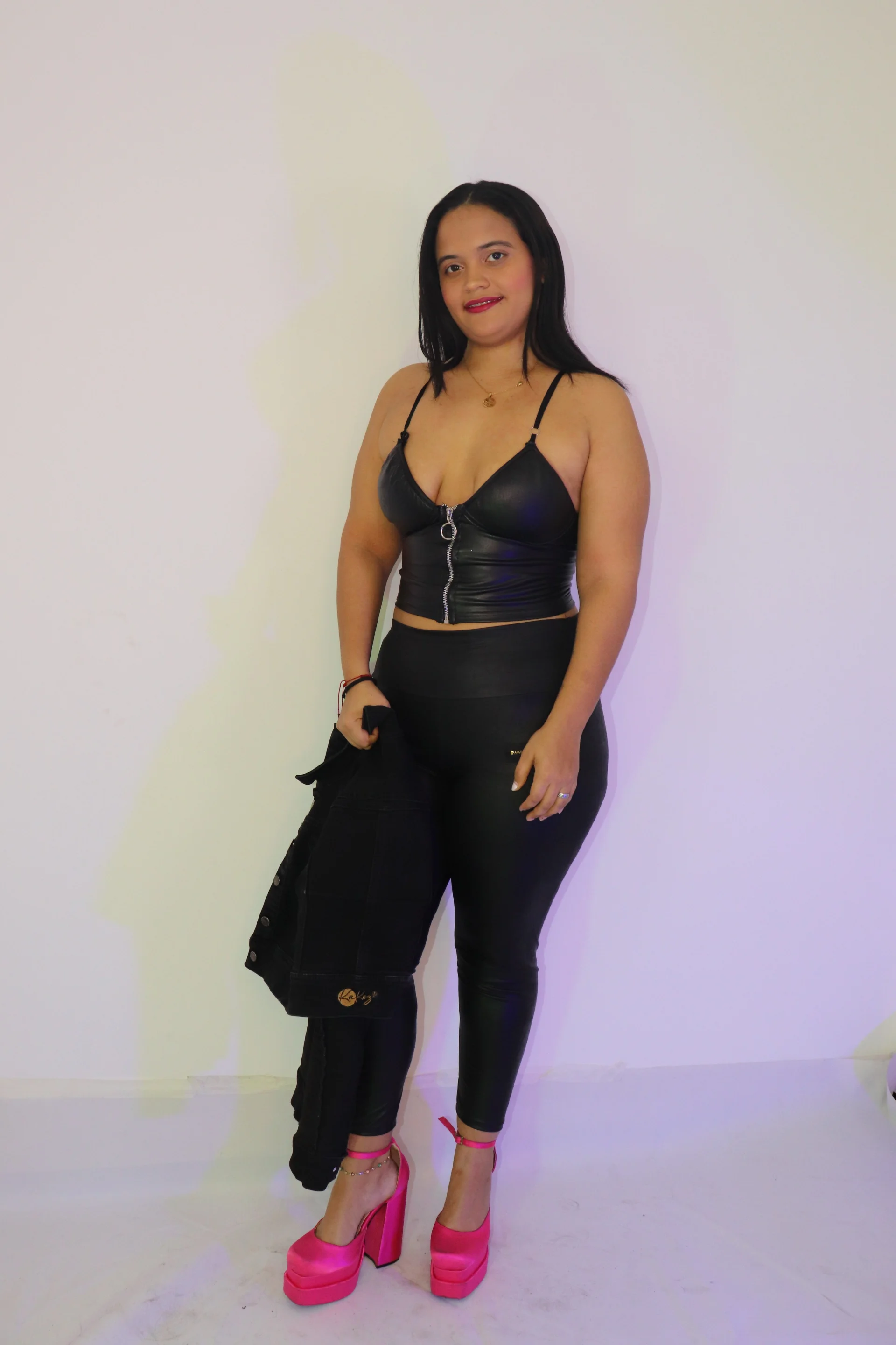XXX Porn Photo of Nude brunnette_hot 20