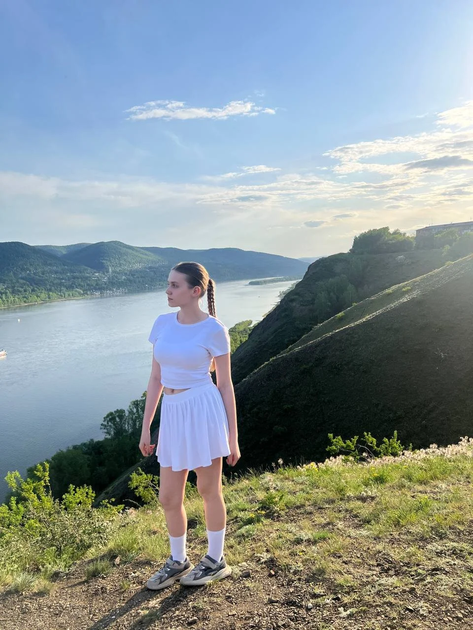 XXX Porn Photo of Nude SmileShae 4