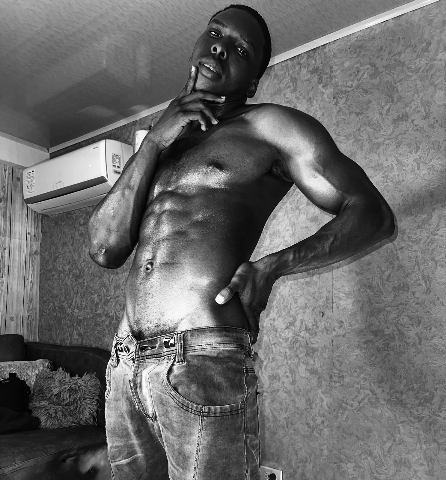 XXX Porn Photo of Nude mike_aly 100