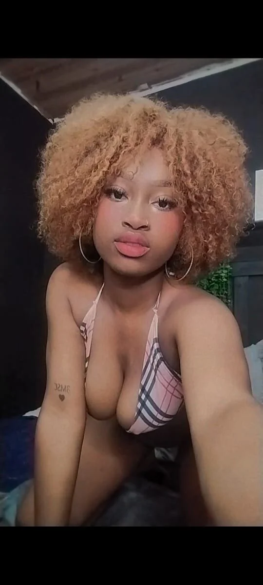 XXX Porn Photo of Nude nikkystorm1_ 17