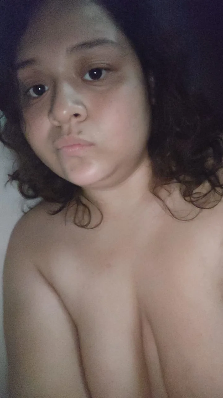XXX Porn Photo of Nude Big_tits_gamer 28