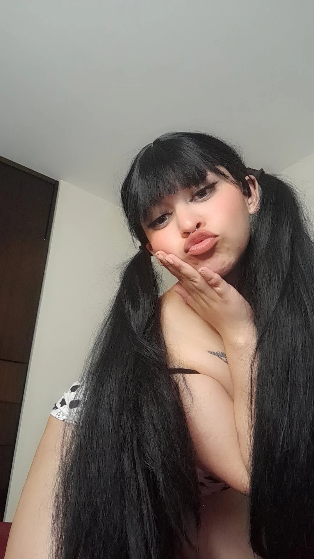 XXX Porn Photo of Nude Bitsy_Messy 40
