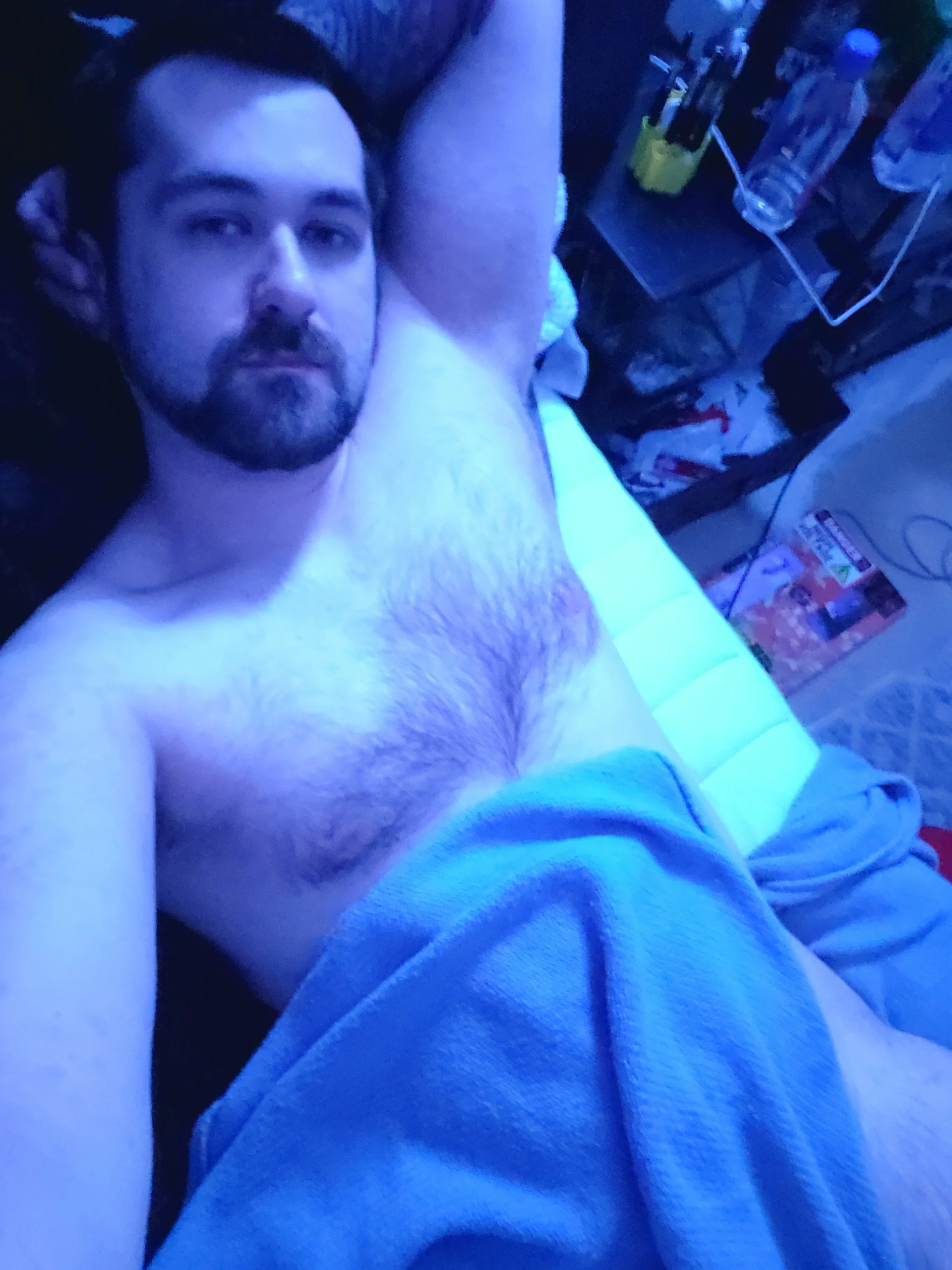 XXX Porn Photo of Nude ApexPuppy 1