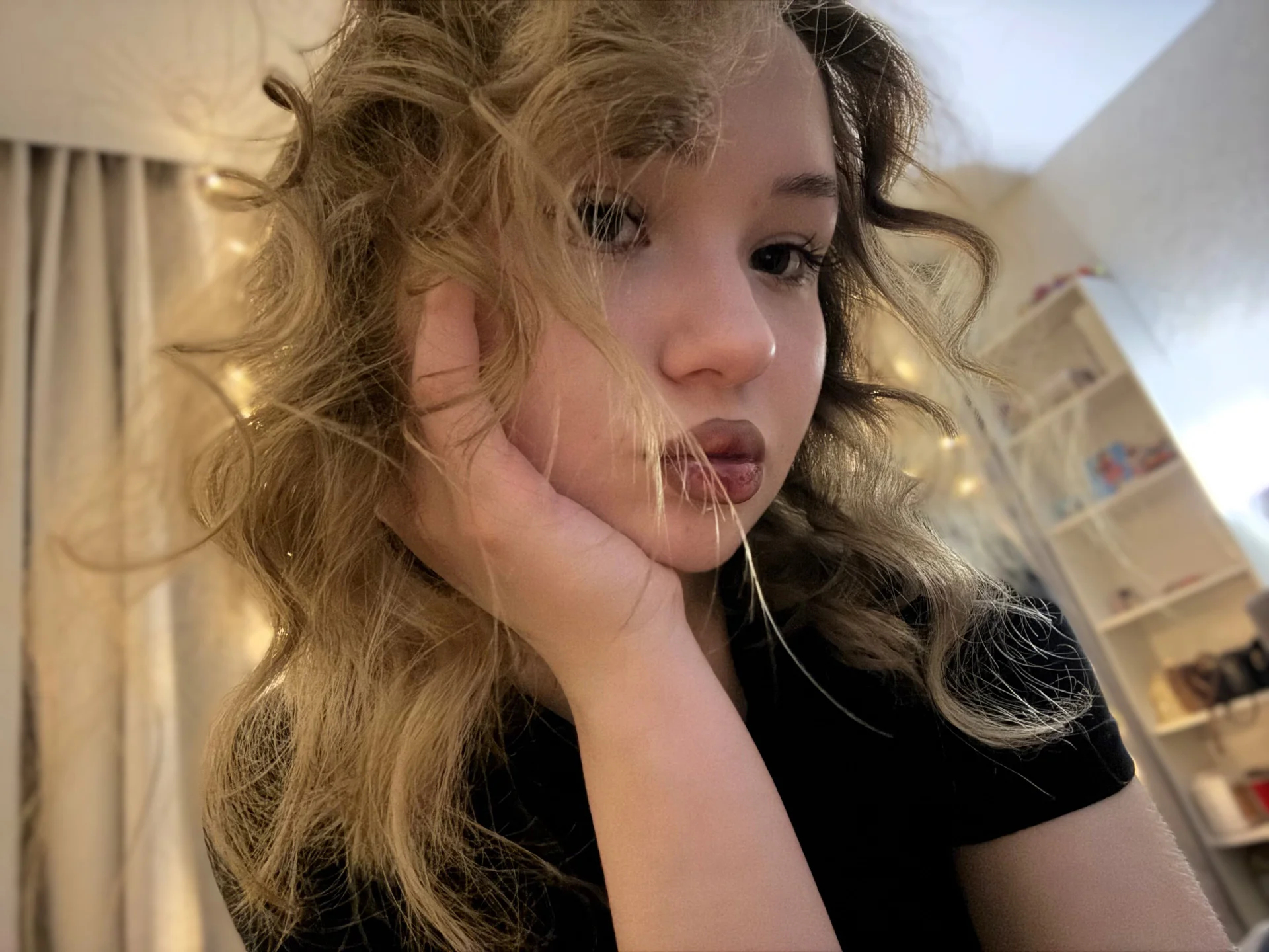 XXX Porn Photo of Nude RuthFraction 9