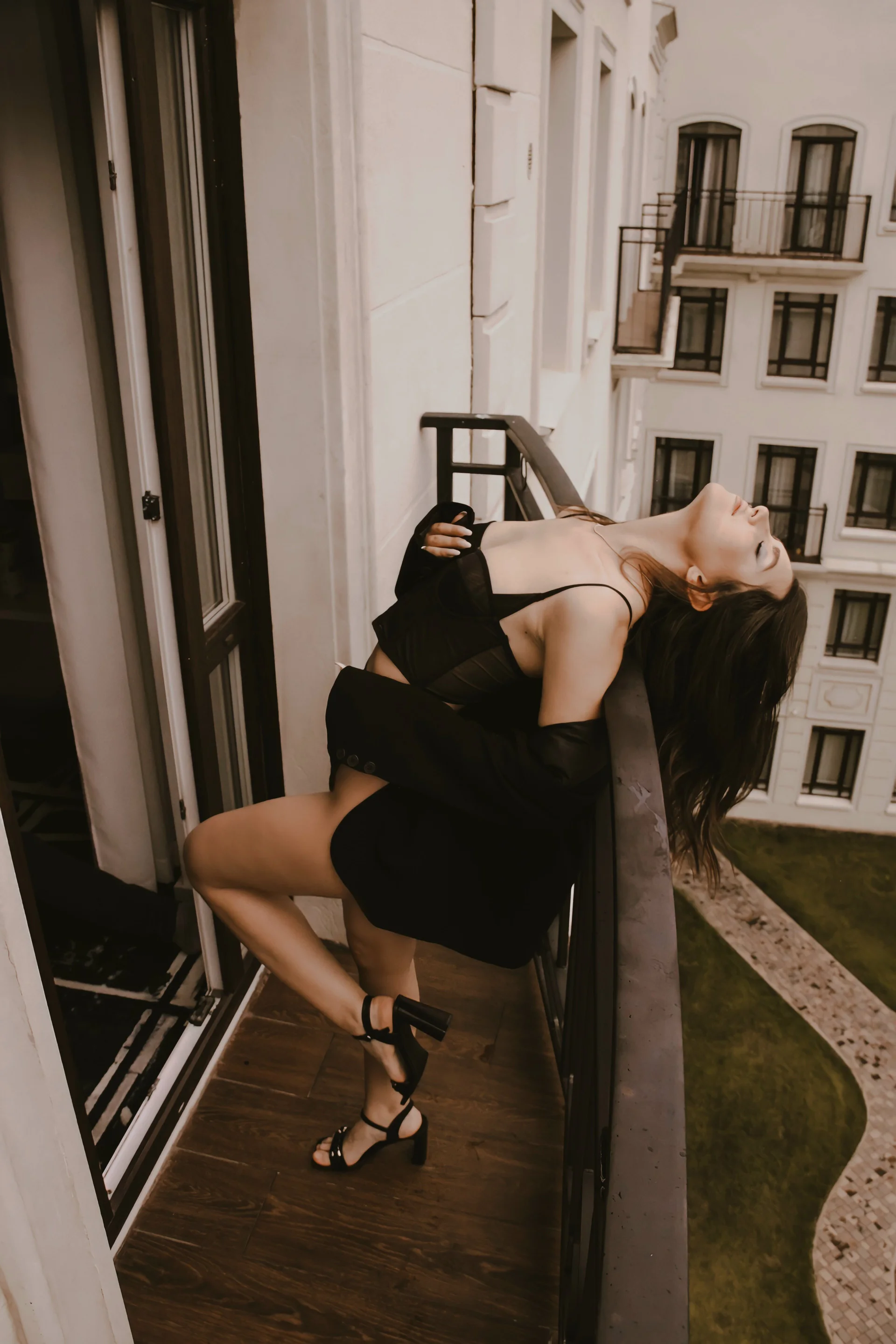 XXX Porn Photo of Nude Ariana_Petite 101