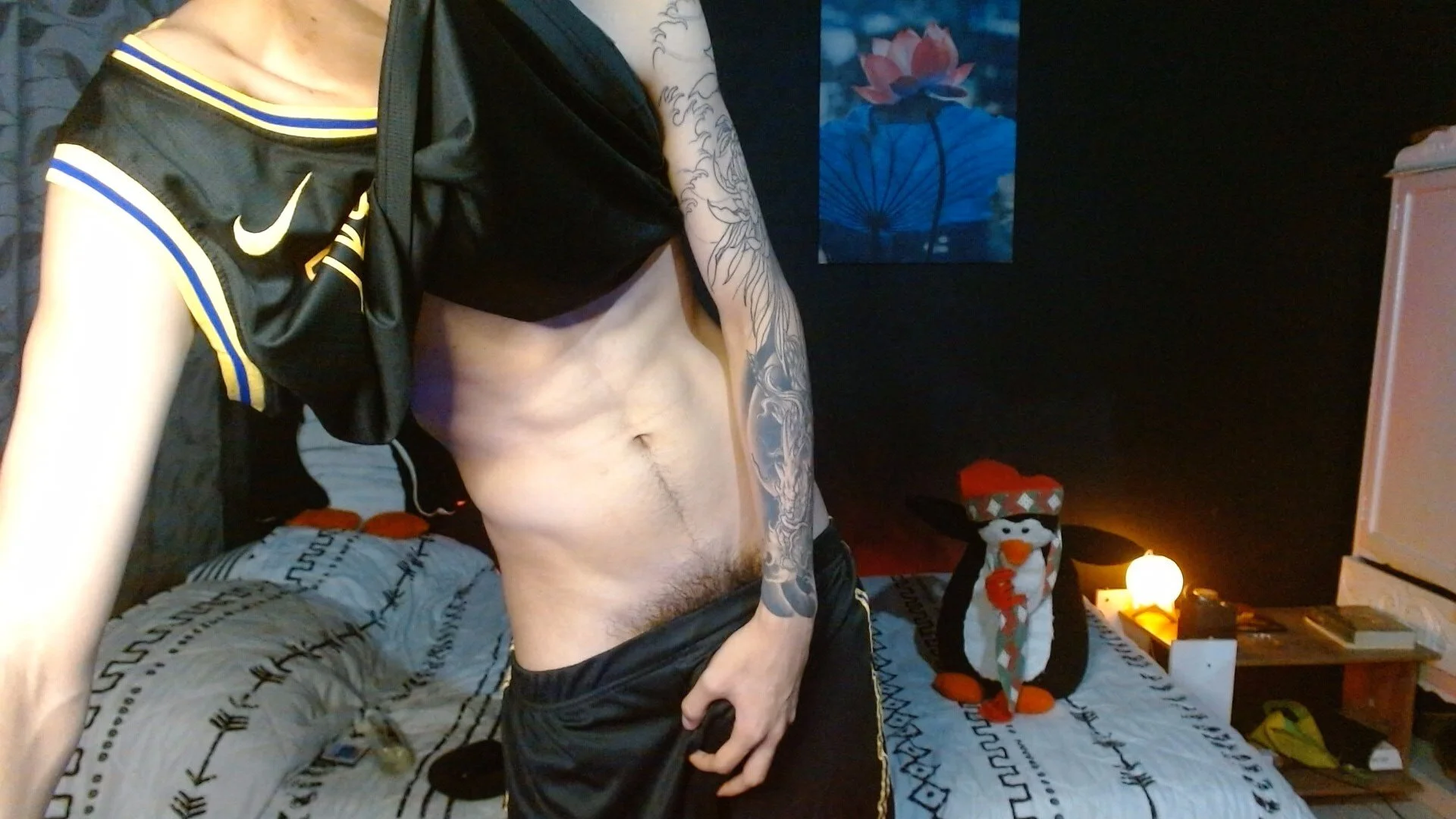 XXX Porn Photo of Nude aaron_blug 1