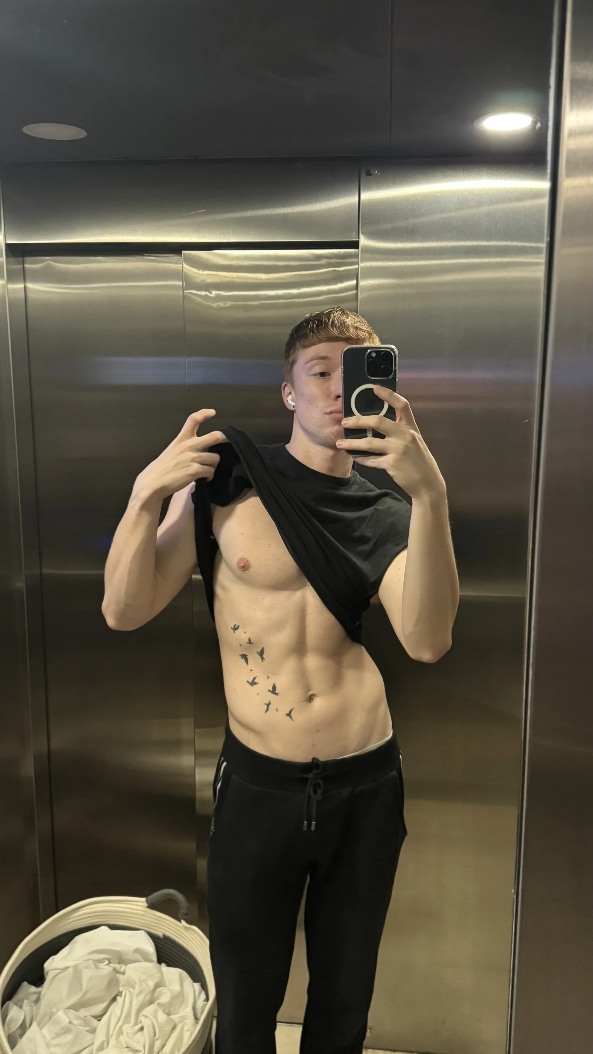 XXX Porn Photo of Nude Stefan_RedHot 11