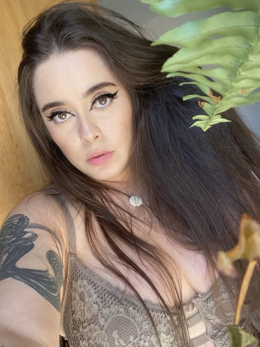 XXX Porn Photo of Nude PutaYasmim 12