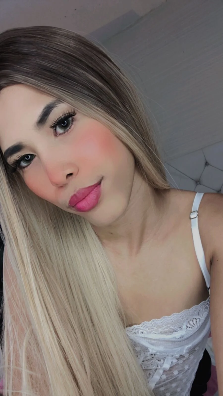 XXX Porn Photo of Nude alysson_18 12