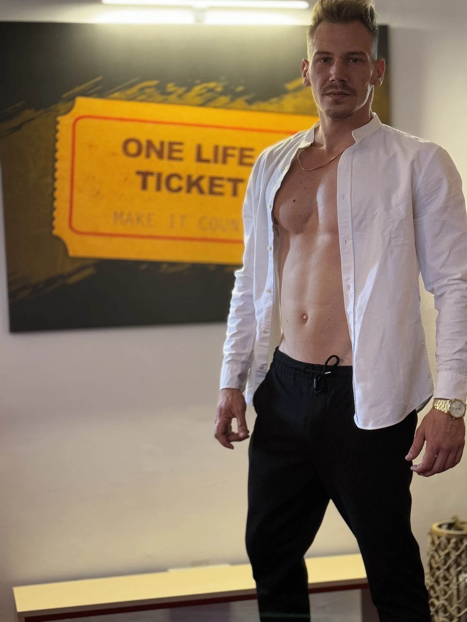 XXX Porn Photo of Nude MateoBenjaminX 19