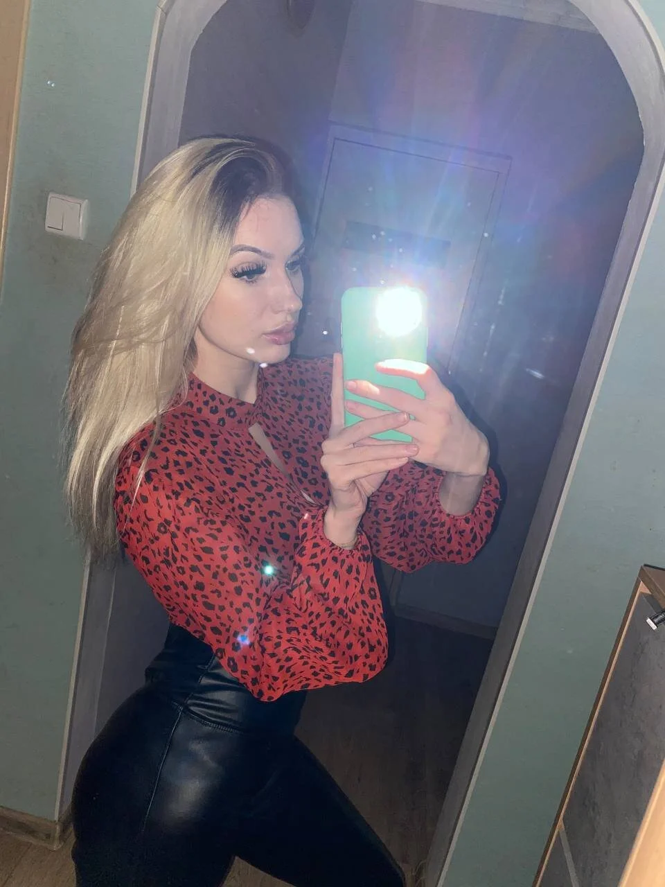 XXX Porn Photo of Nude sambuqueen 2