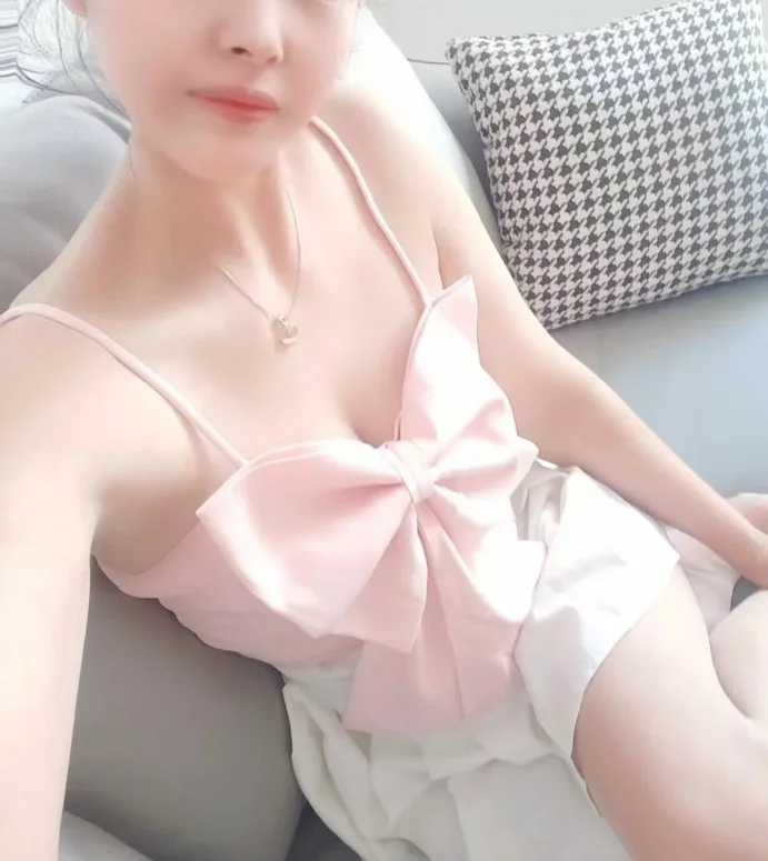 XXX Porn Photo of Nude 9ering-Er 4