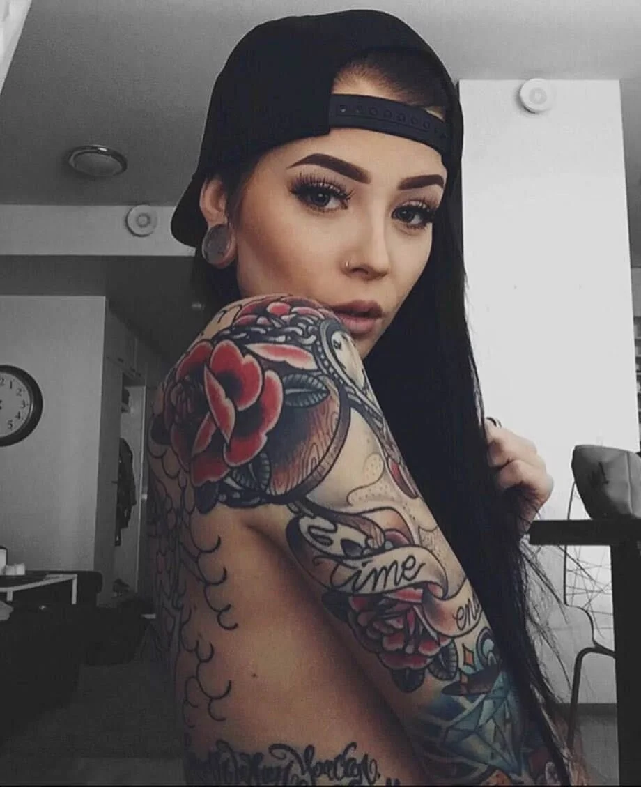 XXX Porn Photo of Nude tattooed_test 6