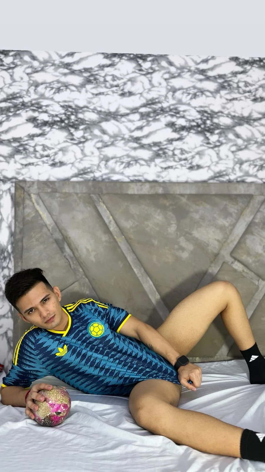 XXX Porn Photo of Nude GoldenBoyM 43