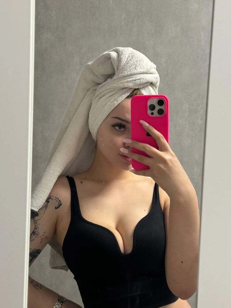 XXX Porn Photo of Nude KateDolphin 72
