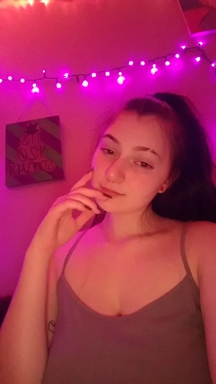 XXX Porn Photo of Nude Snowbunnycake_131 17