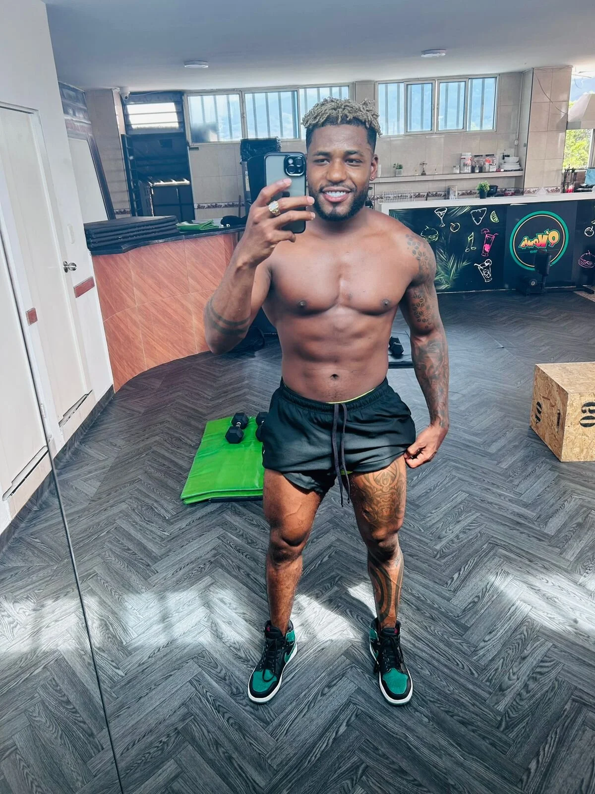 XXX Porn Photo of Nude Dancelwashington 21
