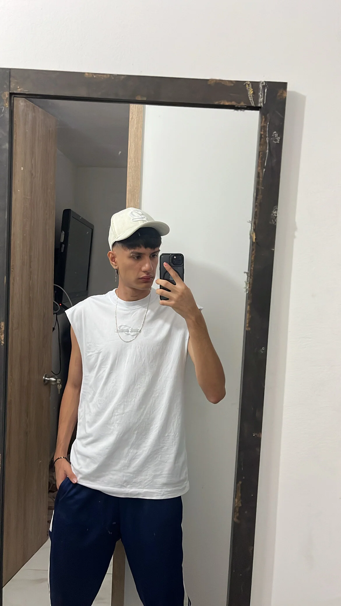 XXX Porn Photo of Nude Andycillo 4
