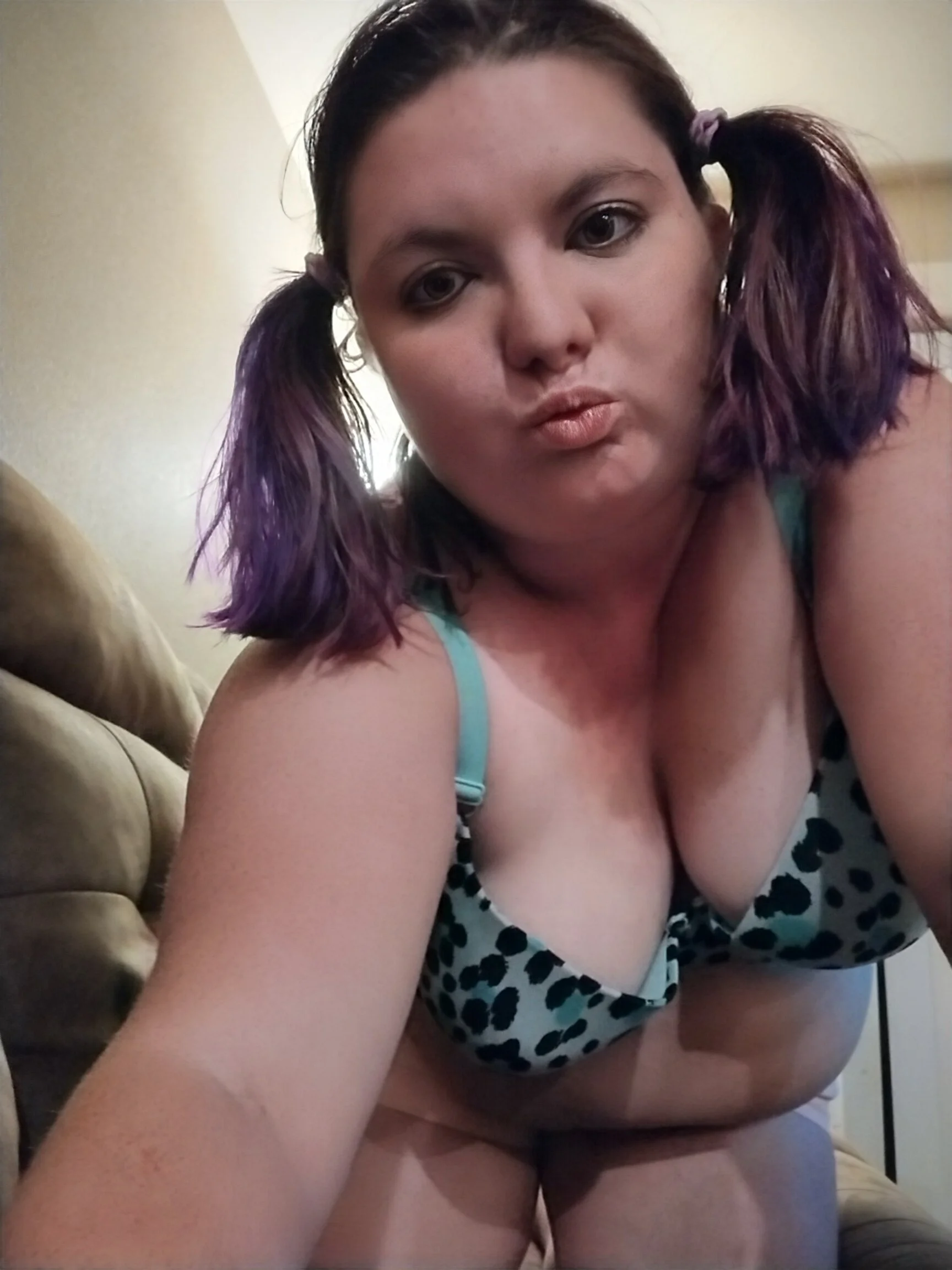 XXX Porn Photo of Nude Migit1990 6