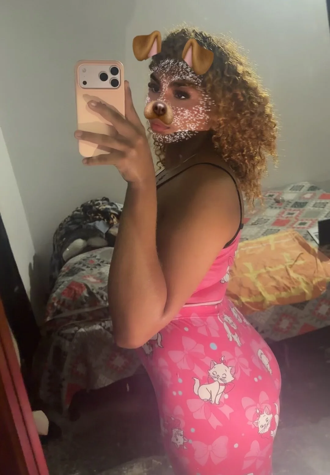 XXX Porn Photo of Nude Iam_FernandaH 12