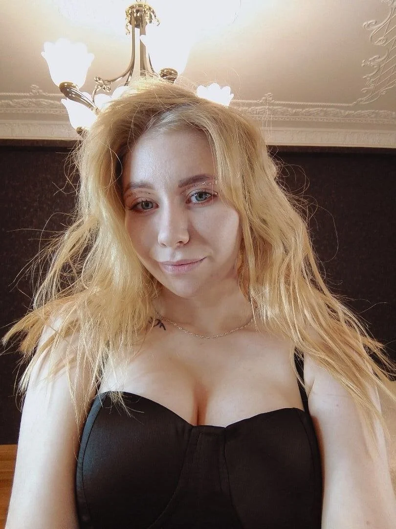 XXX Porn Photo of Nude D0nna_ 12