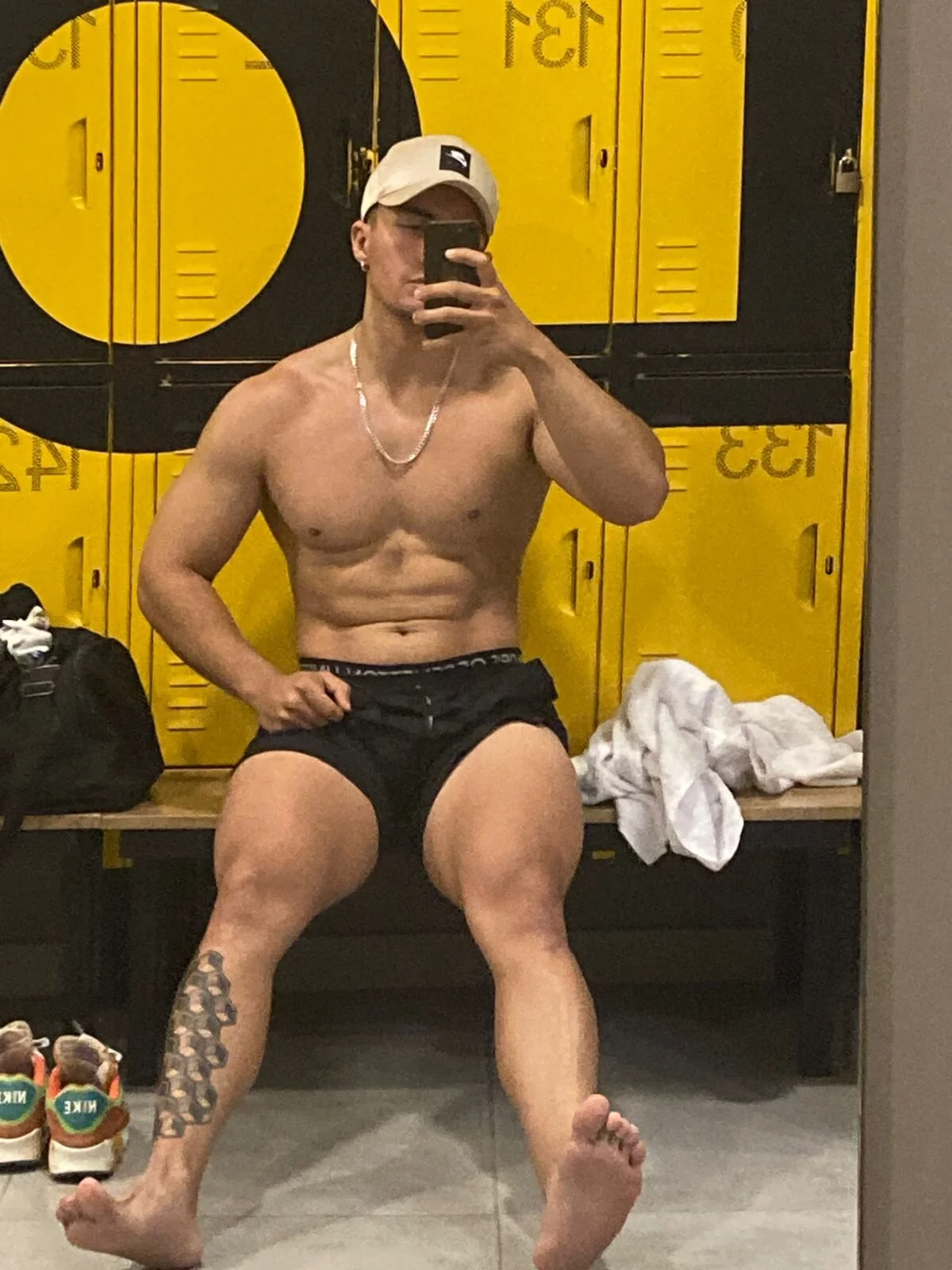 XXX Porn Photo of Nude Brad_Summer 27
