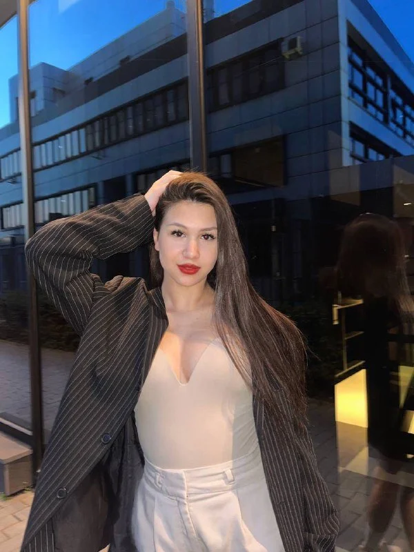 XXX Porn Photo of Nude SparkSkarlet 1