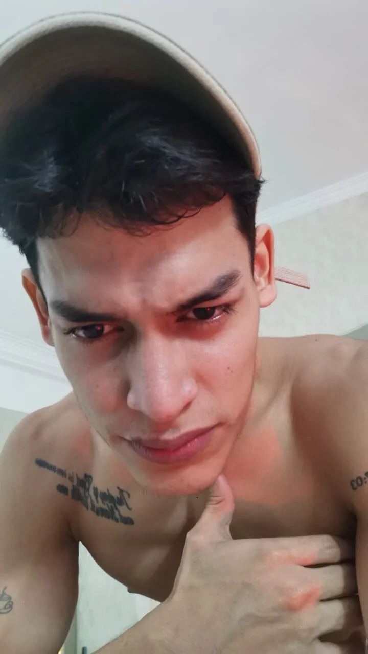 XXX Porn Photo of Nude blorelopez 2