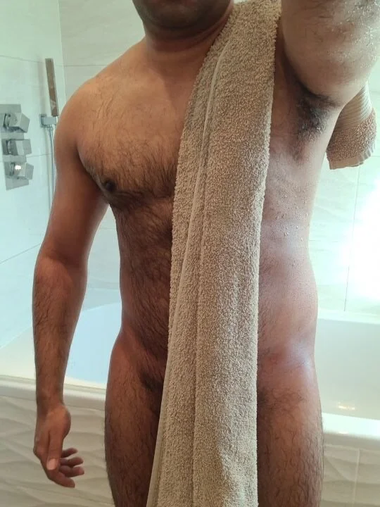 XXX Porn Photo of Nude rogamuffin 2