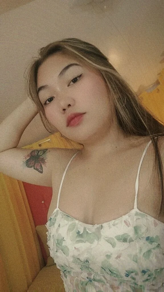 XXX Porn Photo of Nude XxSexyPinay4uxX 10