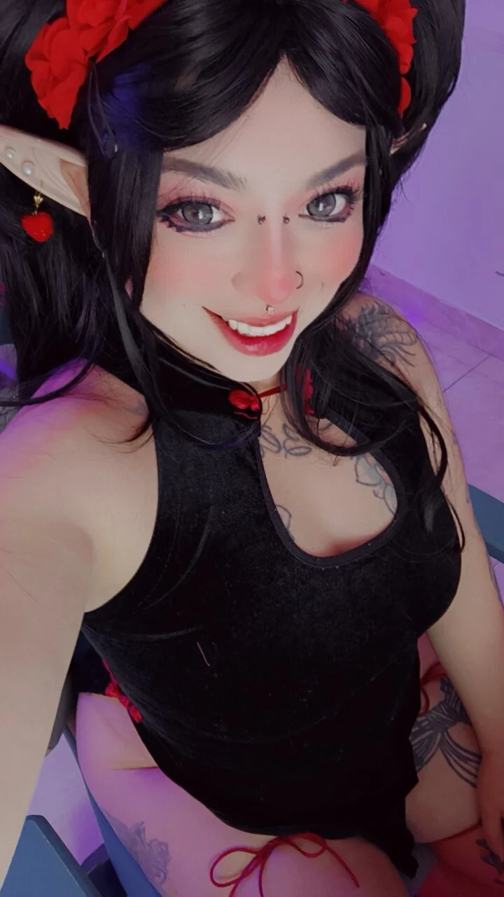 XXX Porn Photo of Nude _Vermell_ 6