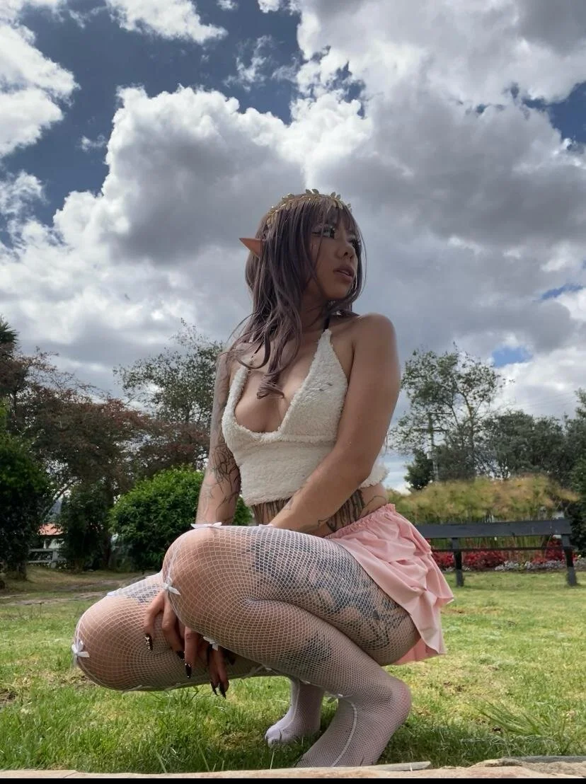 XXX Porn Photo of Nude AlyRoses 9